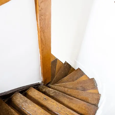 Le 64 Rue Chapon Apartment