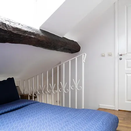 Le 64 Rue Chapon باريس