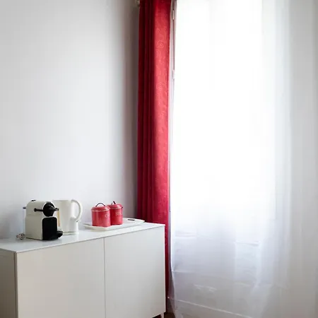 Апартаменты Le 64 Rue Chapon