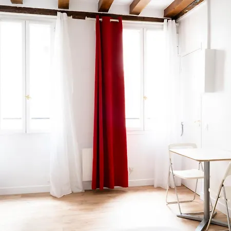 Апартаменты Le 64 Rue Chapon