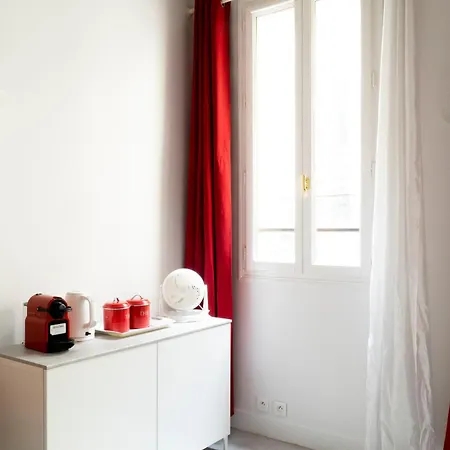 Le 64 Rue Chapon *