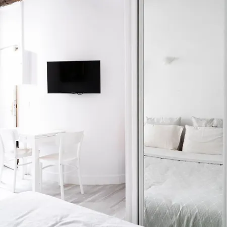 Le 64 Rue Chapon Апартаменты Париж